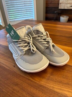 NWT New Lorana Gray Hike Sneakers Ergonomic Shoe for Everyday Unisex Size 41